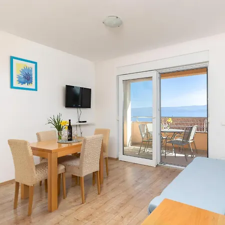 Apartamento 1 Bedroom Amazing In Duće